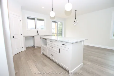 536 REGENT Street, ON N0L 1W0