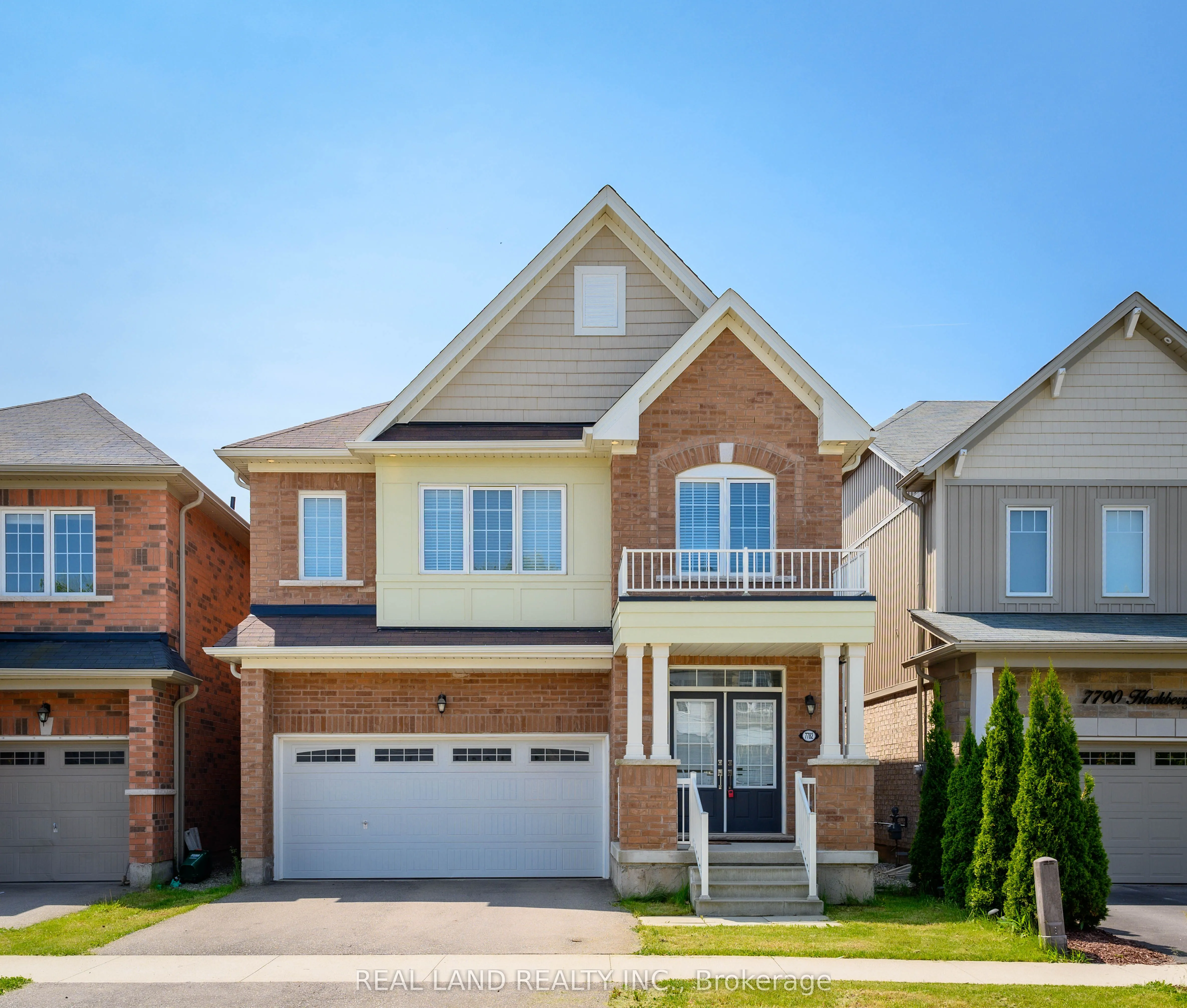 7782 Hackberry Trail, ON L2H 3R5