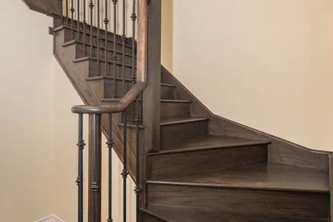 7782 Hackberry Trail, ON L2H 3R5