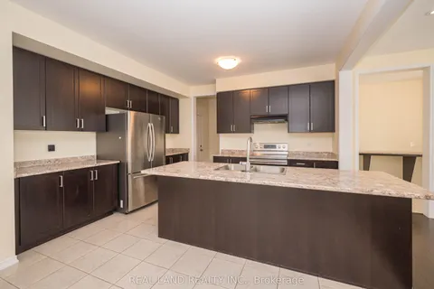 7782 Hackberry Trail, ON L2H 3R5