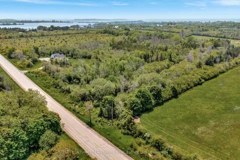 19487 Loyalist Parkway, ON K0K 1T0