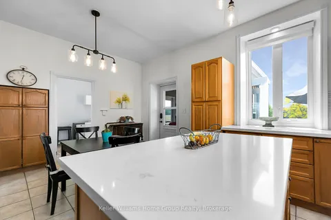4661 Sideroad 10 North Side Road, ON N1H 6J3