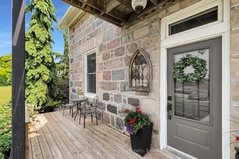 4661 Sideroad 10 North Side Road, ON N1H 6J3