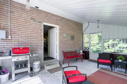 201 Shadywood Crescent, ON N2Z 2X3