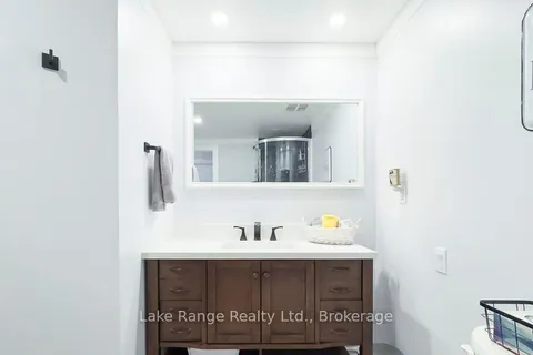 201 Shadywood Crescent, ON N2Z 2X3