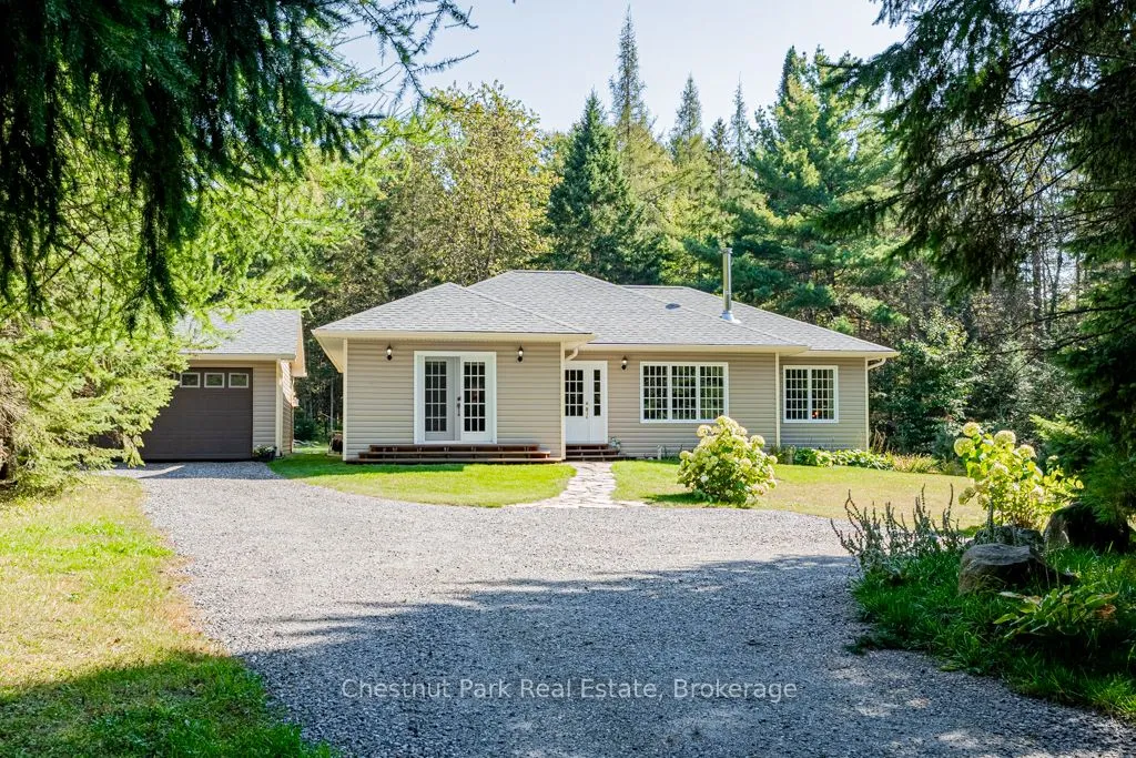 2253 Lone Pine Drive, ON P0B 1L0