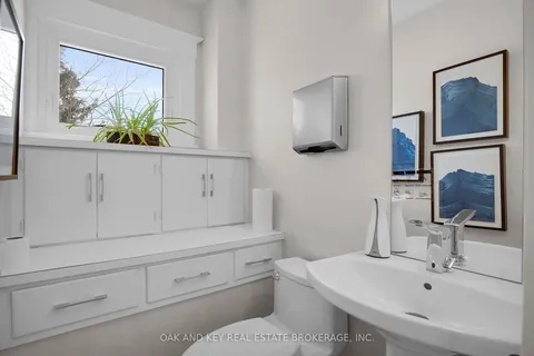 2424 Main Street, ON N6P 1R2