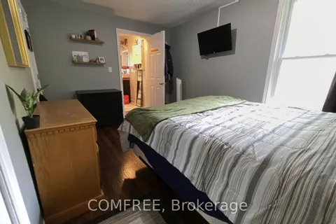 463 Division Street, ON K9A 3S1