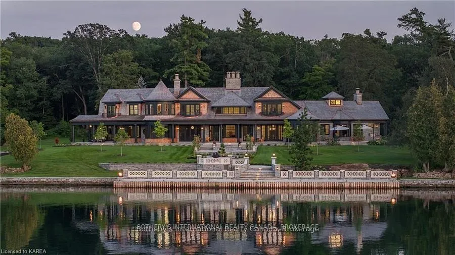 967, 985 & 995 North Shore Road, ON K7G 2V6