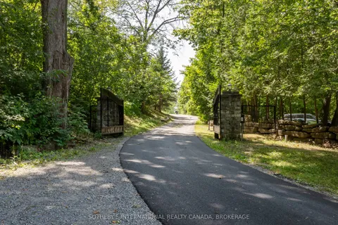 967, 985 & 995 North Shore Road, ON K7G 2V6