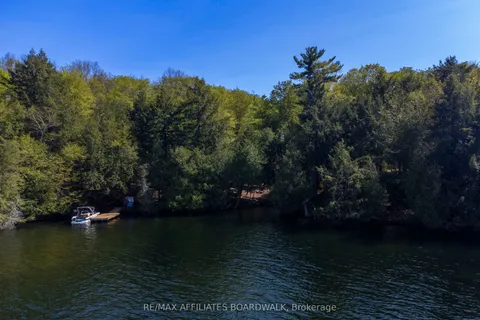 3 Sand Island N/A, ON K0G 1V0