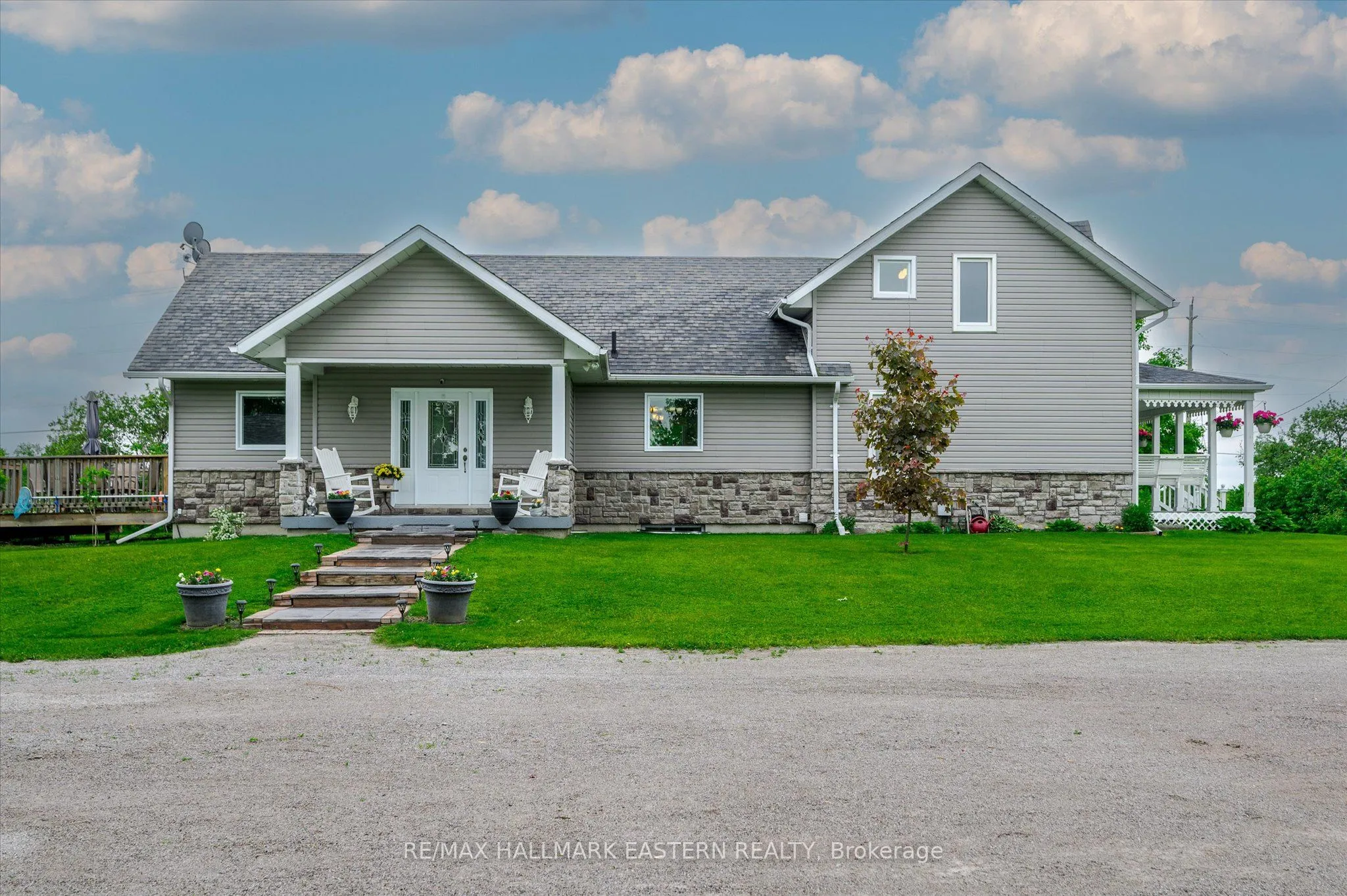 1963 Buckhorn Road, ON K0L 2H0