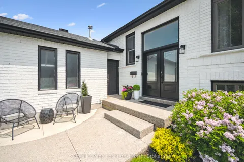 81 Oak Hill Drive, Cambridge, ON N1S 4Z8