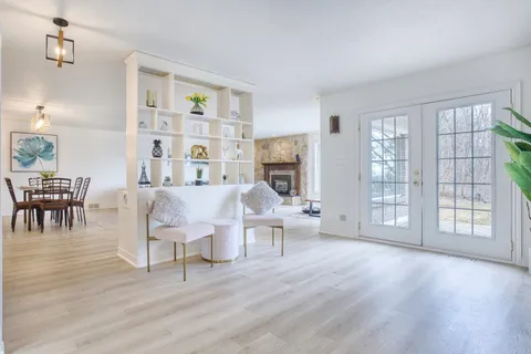 61 TREMONT Drive, St. Catharines, ON L2T 3Y9