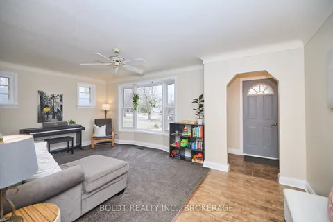 79 Devon Road, St. Catharines, ON L2N 1X5