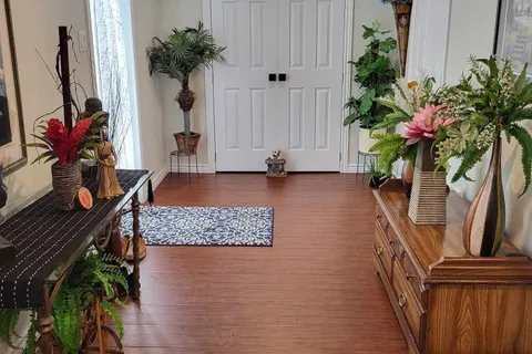 9 Nelson Street, Tillsonburg, ON N4G 4T5