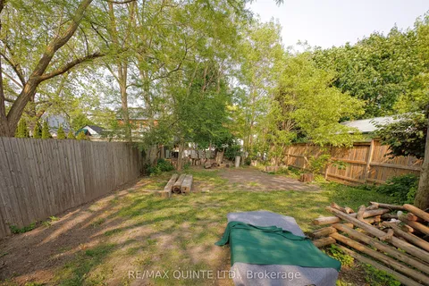 275 Charles Street, Belleville, ON K8N 3M7