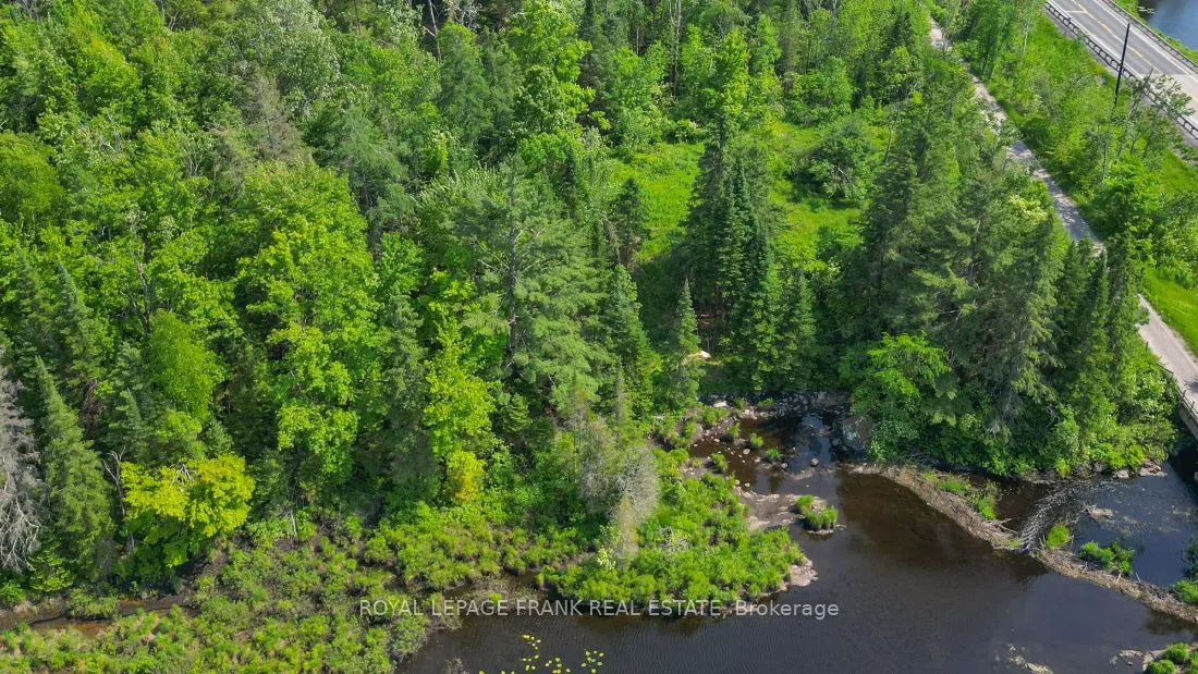 4 Wolf Lake Road, Madoc, ON K0K 1Y0