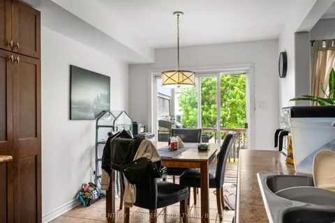 148 Talltree Crescent, Stittsville - Munster - Richmond, ON K2S 0B1