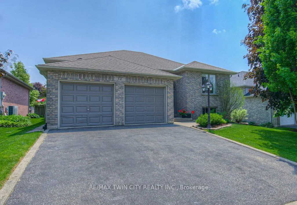 58 Bradbury Crescent, Brant, ON N3L 4E2