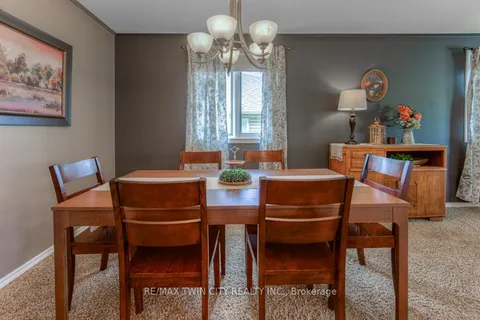 58 Bradbury Crescent, Brant, ON N3L 4E2