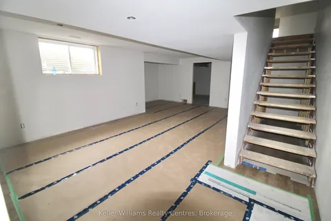 772 18TH Street, ON N4N 0C7