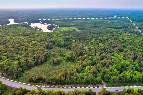 53 Birdwood Lane, ON P2A 2W7