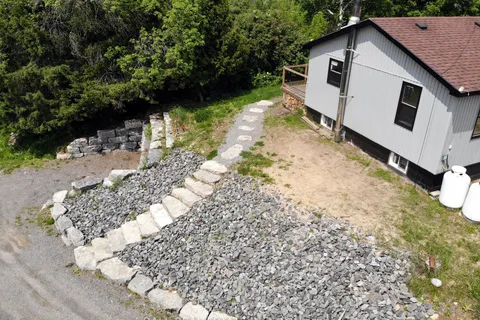 99 Moore Lane, ON K0L 1C0