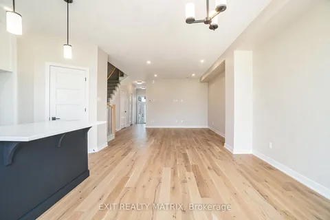 962 COLOGNE Street, ON K0A 1W0