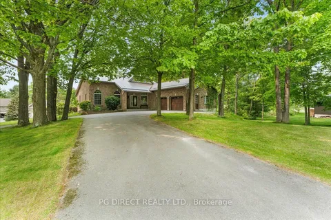 10 Fraserglen Court, ON K8V 5P4