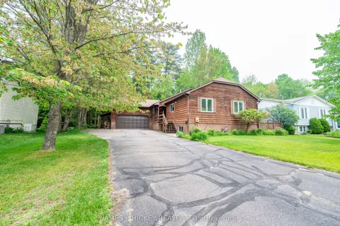 11 Banting Drive, ON K0J 1P0