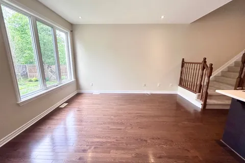 213 Via San Marino Street, ON K6H 5R6