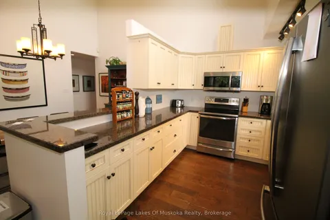 49 Pinetree Road, ON P1P 1R2