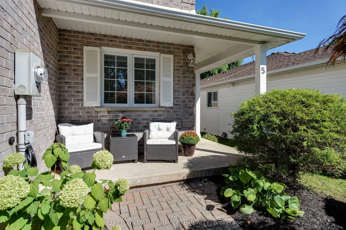 5 Saddler Street, ON L3E 0N8