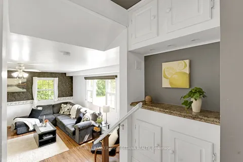 352 Highway 15 N/A, ON K7A 0E5