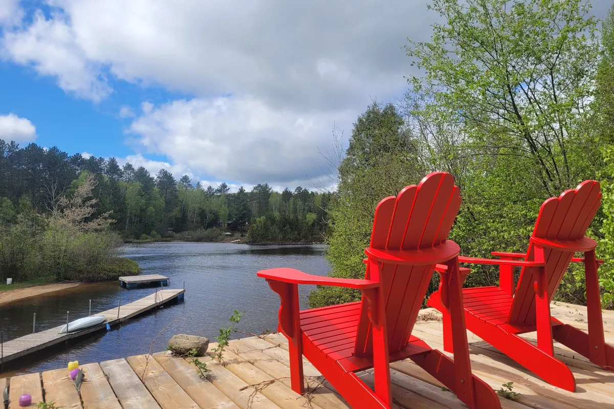 1194 LAKE ST. PETER Road, ON K0L 2K0