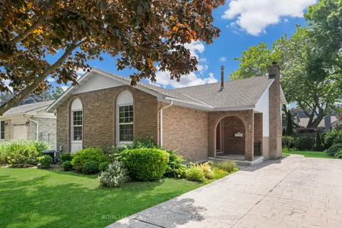 7 Belair Drive, ON L2N 6X7