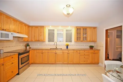 39 GOULBURN Avenue, ON K1N 8C7