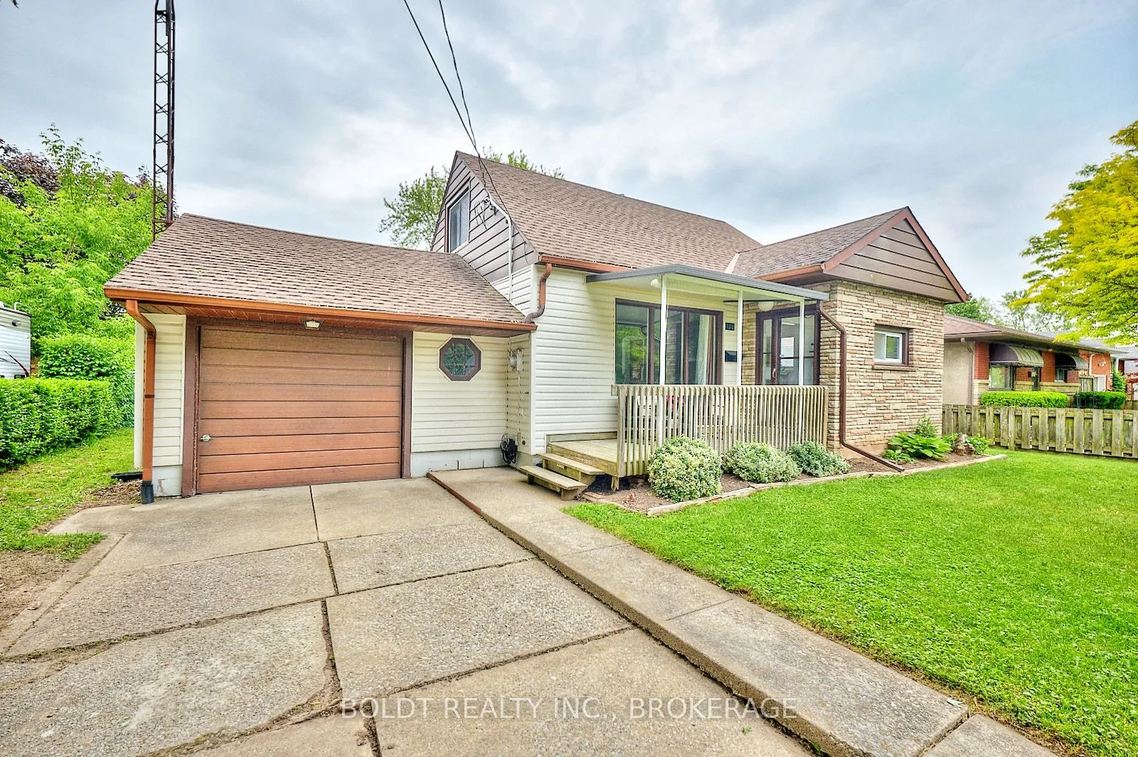 130 GADSBY Avenue, ON L3C 1A9