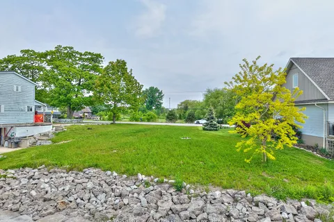 N/A Lakeshore Road, ON L0S 1V0