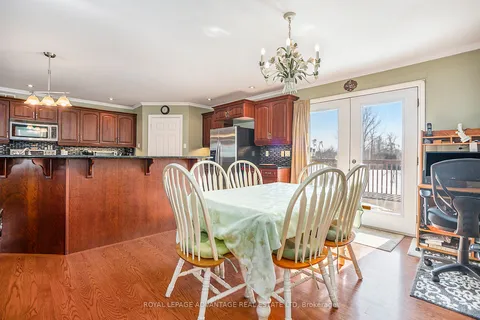 521 Crain Drive, ON K7H 3C9