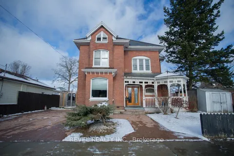 40 Arthur Street, ON N3S 3H5