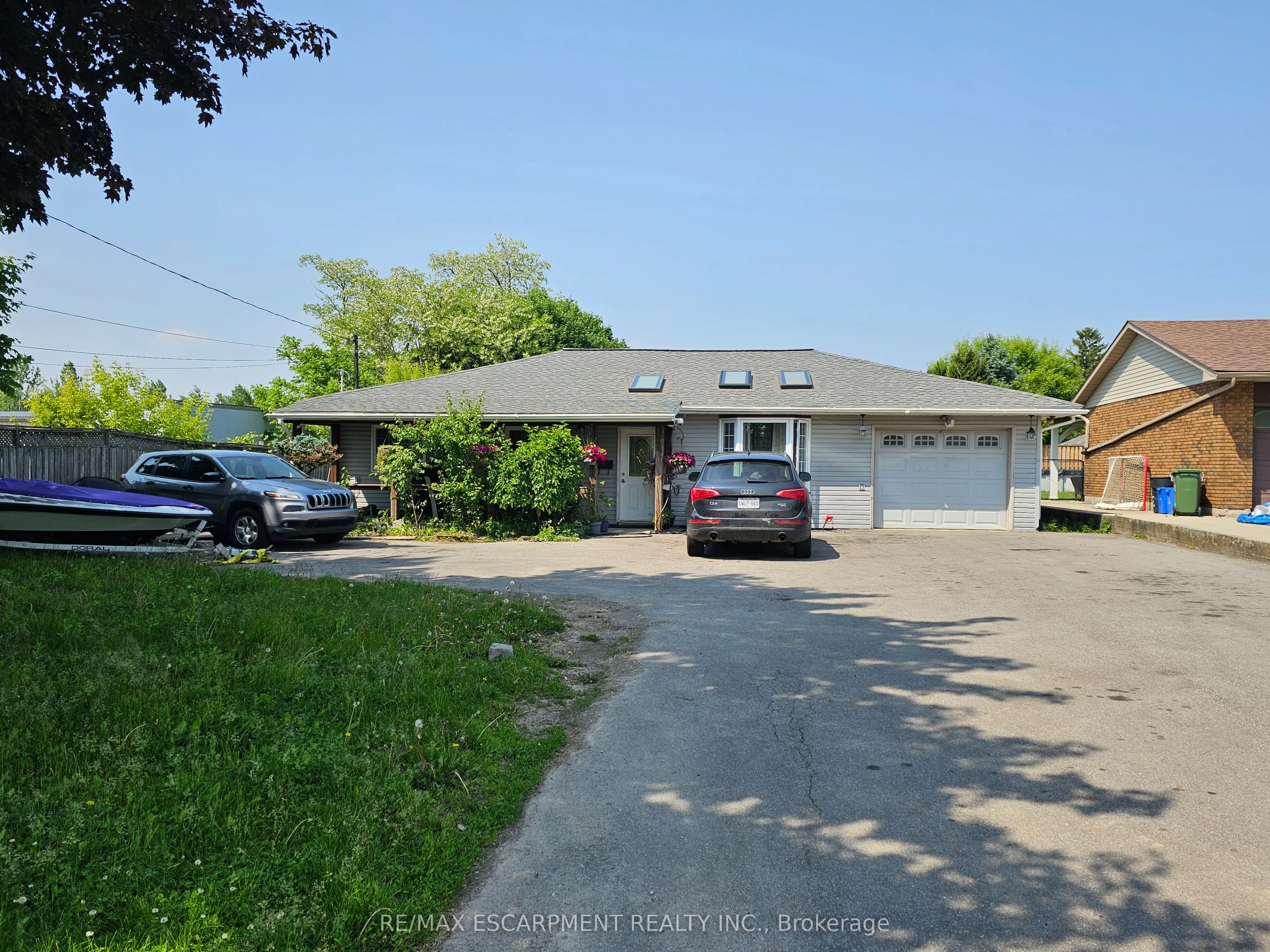 8506 Twenty Road, ON L9B 1H6