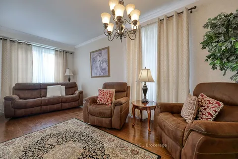 37 Lambert Crescent, ON N3T 0E8