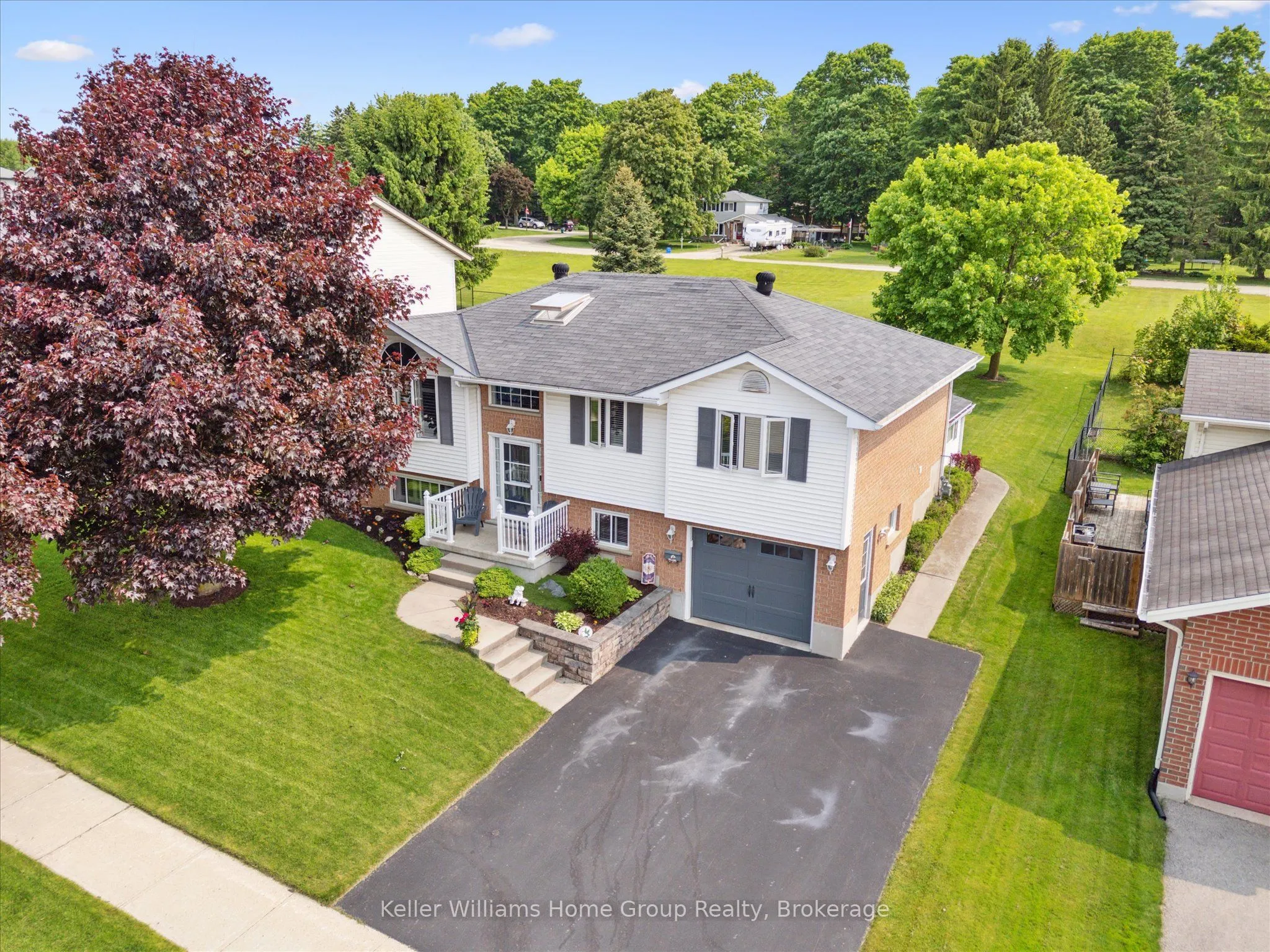 17 Keating Drive, Centre Wellington, ON N0B 1S0