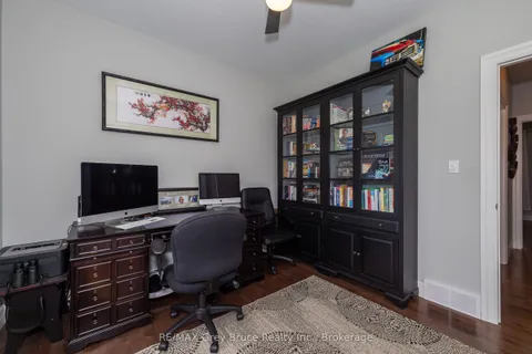 350293 A Concession, ON N0H 1B0