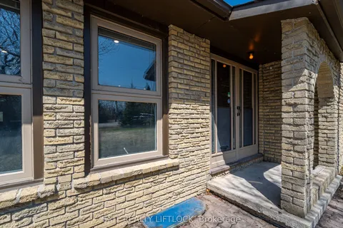 1802 Young's Point Road, ON K0L 2H0