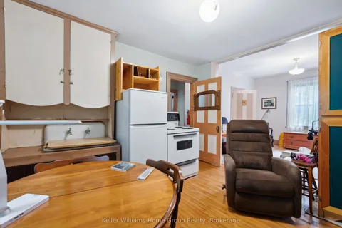 262 Arthur Street, ON N1E 4V8