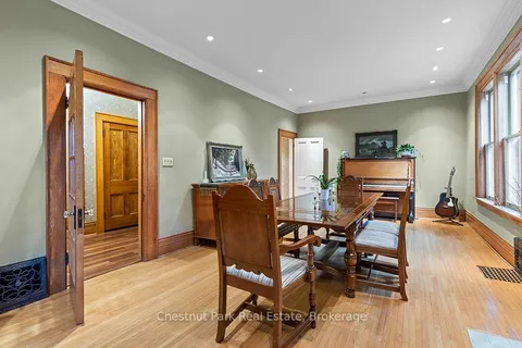 689 4th Avenue, ON N4K 2N3