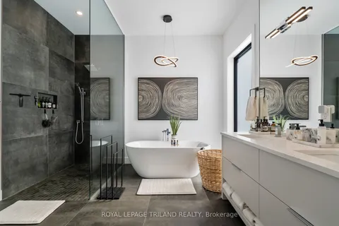 3455 Grand Oak Crossing N/A, ON N6P 0G7